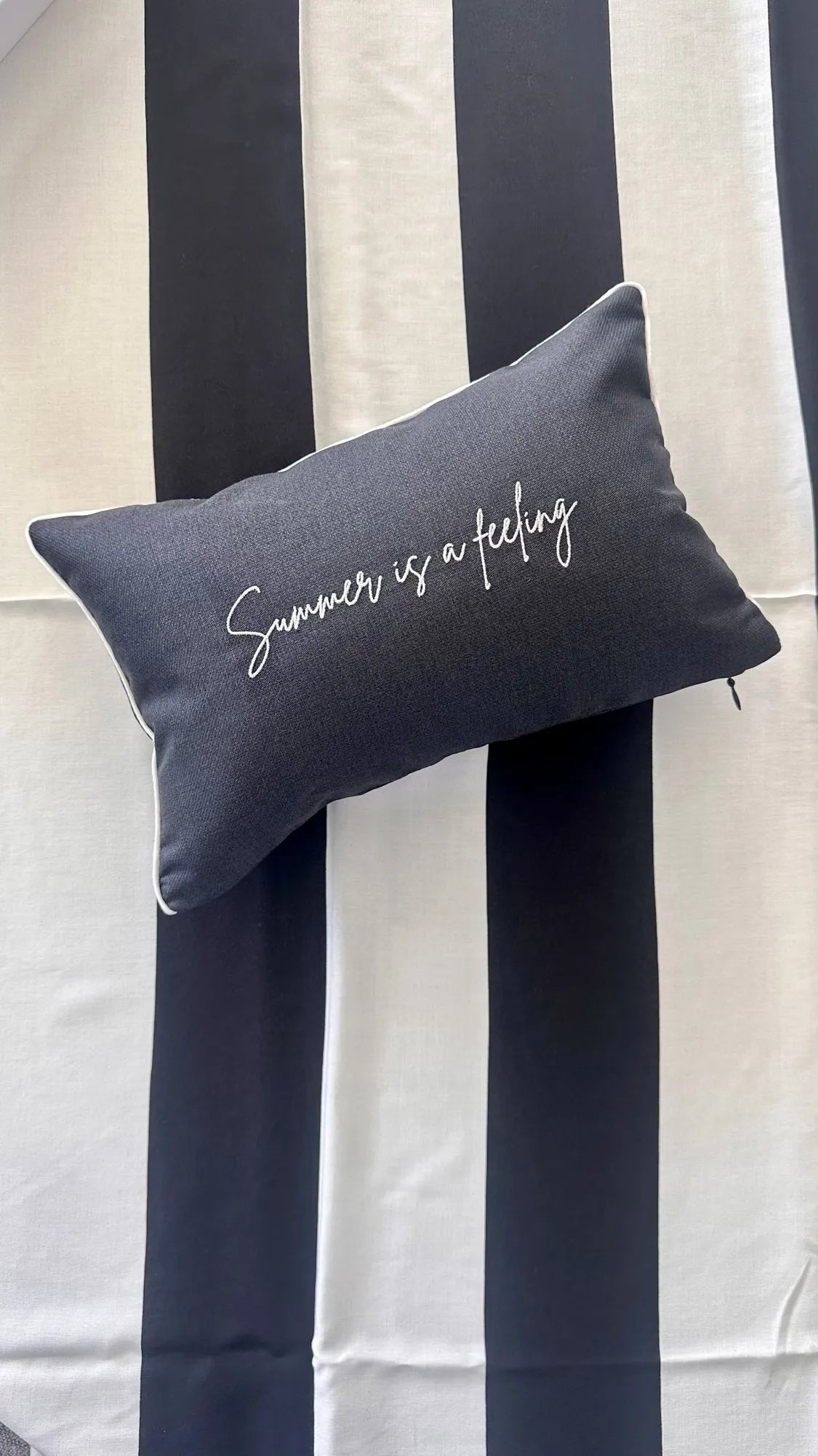 KIT RIVIERA | PANNEAUX AND PILLOW