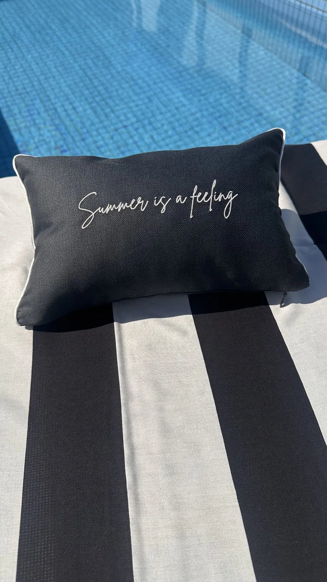 KIT RIVIERA | PANNEAUX AND PILLOW